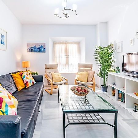 Alohamundi Almansa Apartman Sevilla Kültér fotó