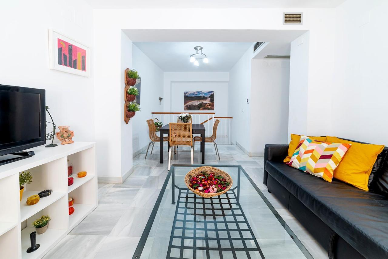 Alohamundi Almansa Apartman Sevilla Kültér fotó